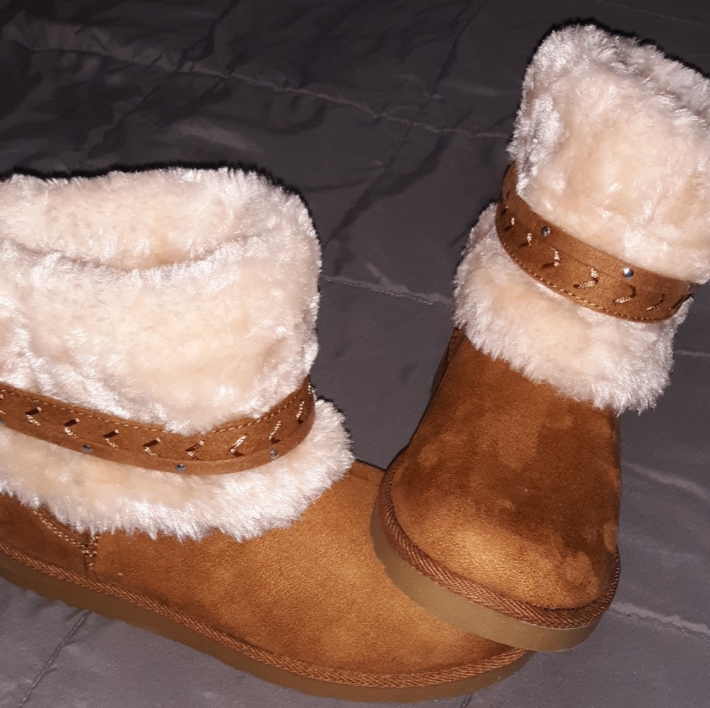 Ankle boots